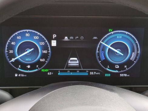 Certified 2025 Hyundai Elantra SEL image 24