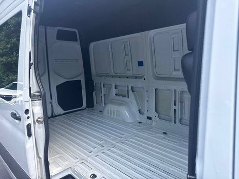 Used 2025 Mercedes-Benz Sprinter 2500 image 16