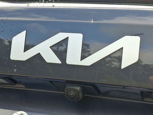 Used 2023 Kia Sorento EX AWD/4WD image 29