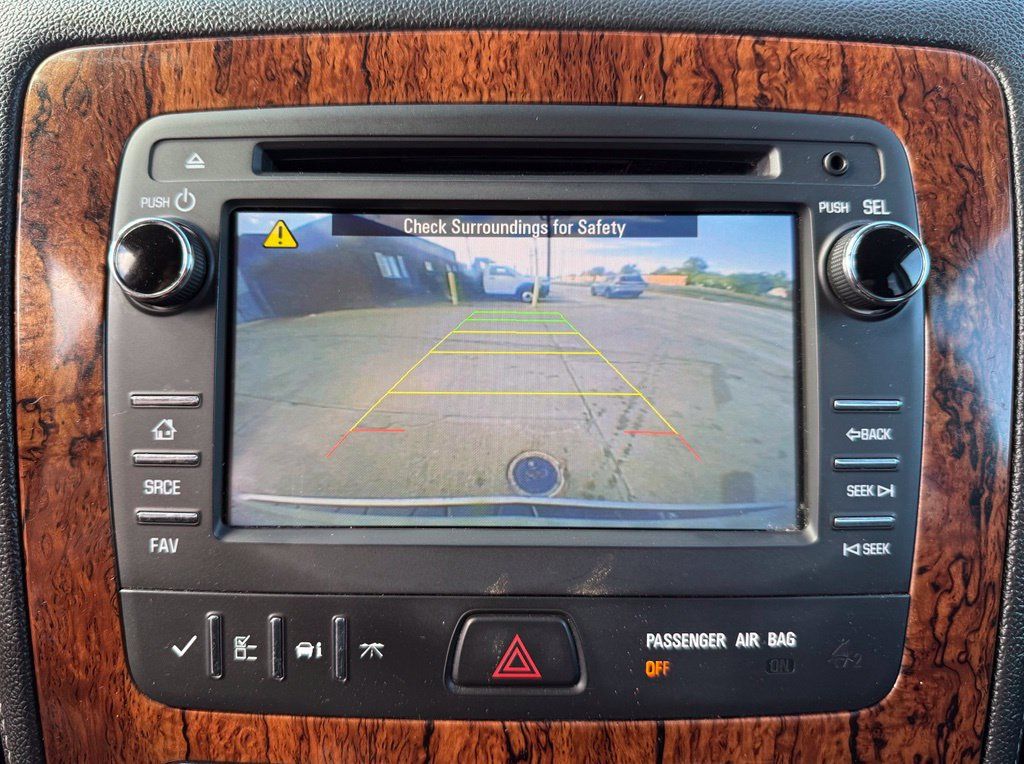 Used 2014 Chevrolet Traverse LT AWD/4WD image 36