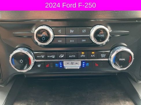 Used 2024 Ford F250 Lariat w/ Sport Appearance Package image 40