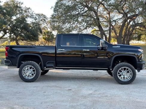 Used 2023 Chevrolet Silverado 2500 High Country w/ Safety Package II image 68