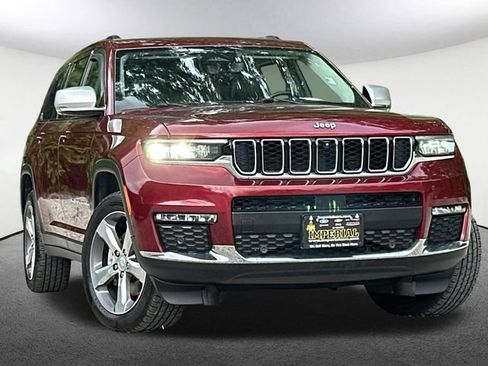 Used 2021 Jeep Grand Cherokee L Limited w/ Luxury Tech Group II AWD/4WD image 2
