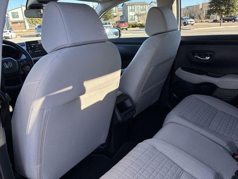 Certified 2026 Honda HR-V LX image 19