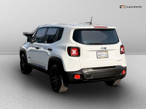 Used 2015 Jeep Renegade Sport image 21