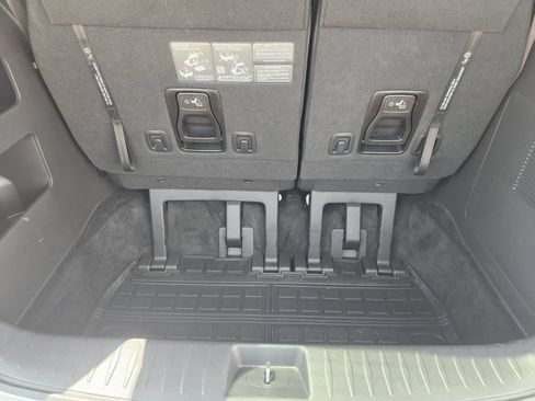 Used 2024 Kia Carnival SX FWD image 34