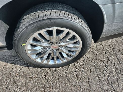 New 2026 GMC Yukon XL Denali w/ Sun & Power Step Package image 12