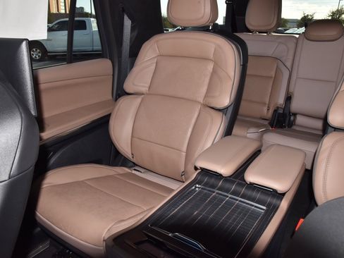 New 2025 Lincoln Navigator L Black Label image 29