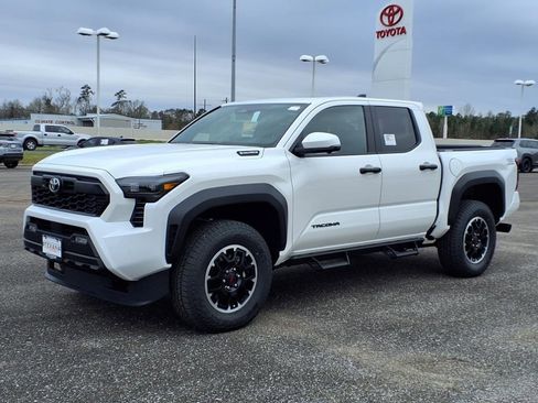New 2025 Toyota Tacoma TRD Off-Road w/ TRD Off Road Premium Package image 3