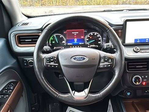 Certified 2022 Ford Maverick Lariat w/ Lariat Luxury Package image 14