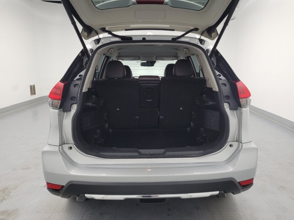 Used 2018 Nissan Rogue SL AWD/4WD image 29