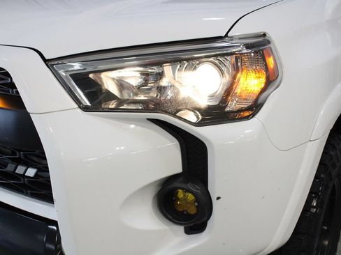Used 2015 Toyota 4Runner TRD Pro AWD/4WD image 32