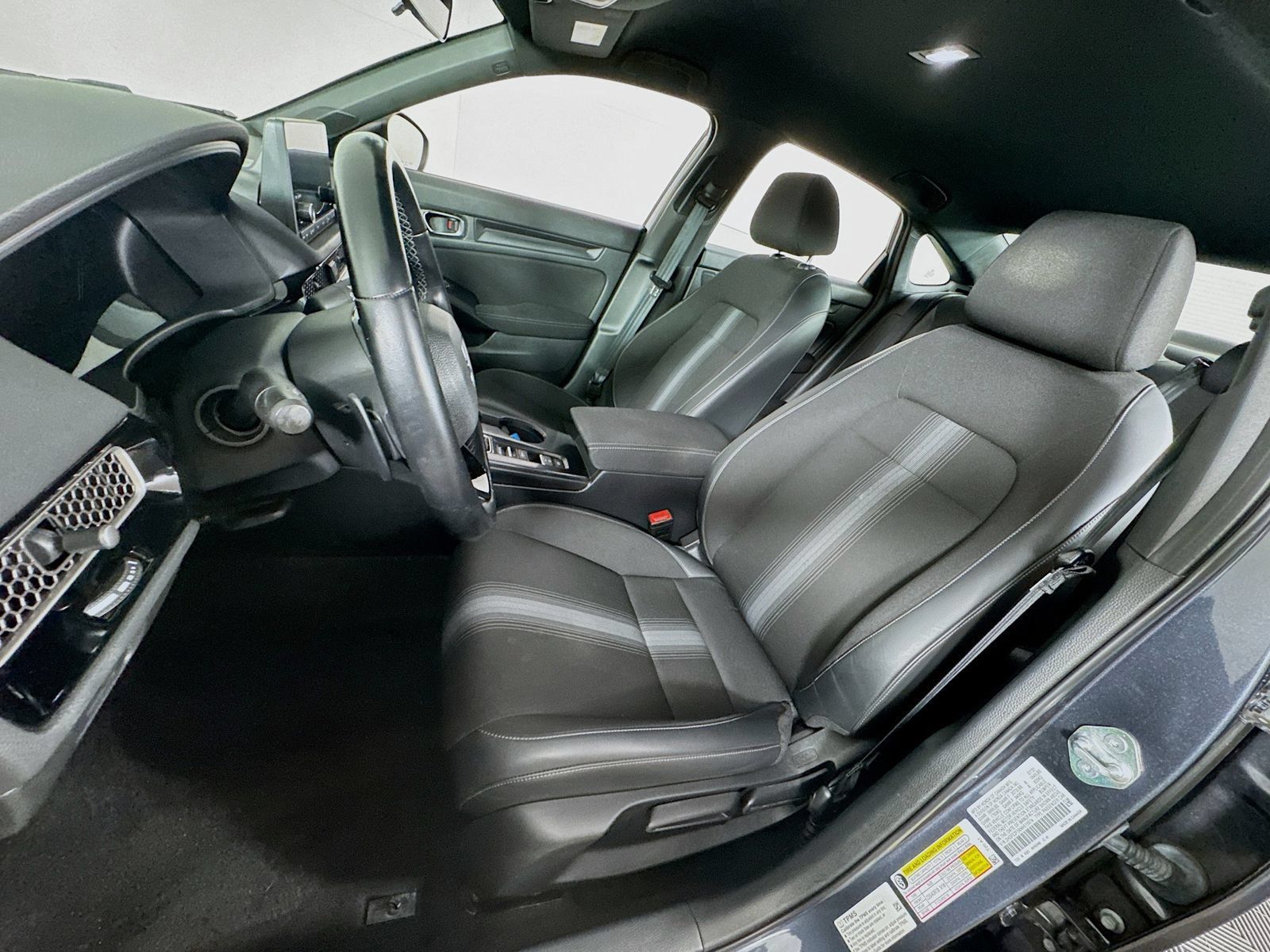 Used 2022 Honda Civic Sport image 12