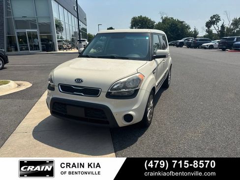 Used 2012 Kia Soul FWD image 6