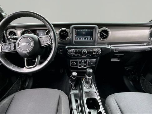 Used 2022 Jeep Gladiator Sport AWD/4WD image 9