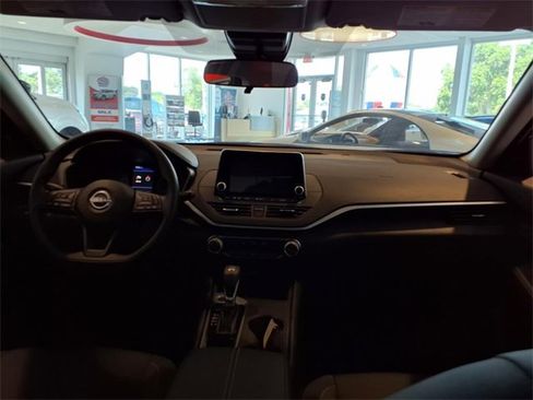 New 2025 Nissan Altima 2.5 S image 13