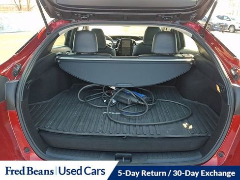 Used 2017 Toyota Prius Prime Advanced image 30
