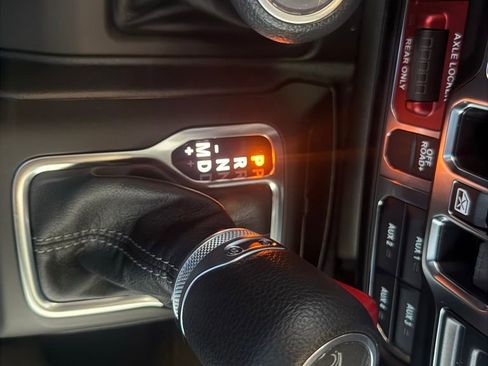 New 2025 Jeep Gladiator Mojave w/ Safety Group image 26