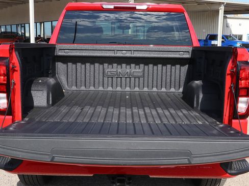 New 2026 GMC Sierra 1500 Elevation image 28