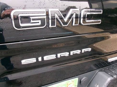 Used 2021 GMC Sierra 1500 Elevation w/ Preferred Package AWD/4WD image 28