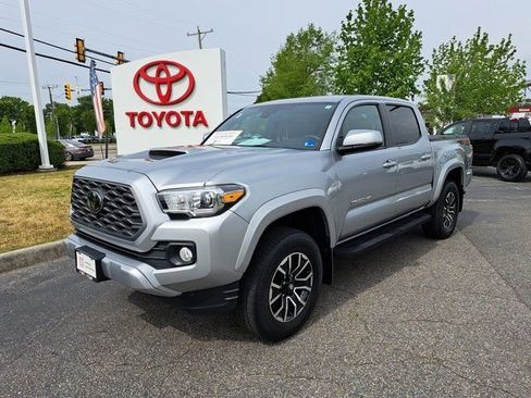 Certified 2023 Toyota Tacoma TRD Sport w/ Advanced Technology Package AWD/4WD image 2
