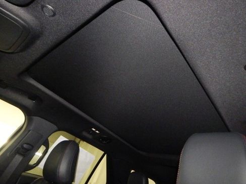 New 2025 Ford Explorer ST-Line w/ Premium Package image 18