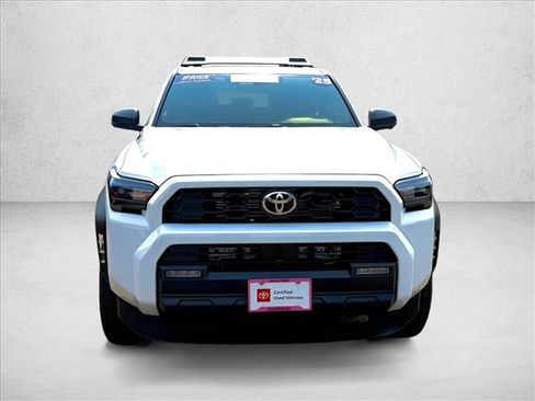 Certified 2025 Toyota 4Runner TRD Off-Road Premium AWD/4WD image 2
