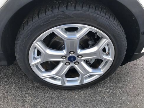 Used 2018 Ford Escape Titanium image 45