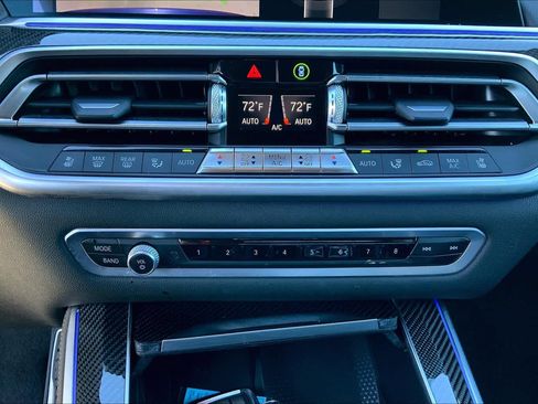 Used 2021 BMW X5 M50i w/ Executive Package image 66