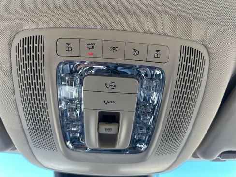 Used 2023 Mercedes-Benz GLS 450 4MATIC image 27