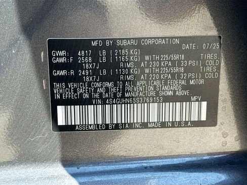 Certified 2025 Subaru Crosstrek 2.5i Limited w/ Crosstrek Mirror Package image 45