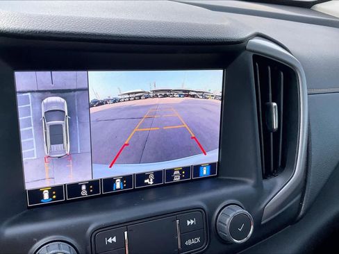 Certified 2024 GMC Terrain AT4 w/ Infotainment Package II AWD/4WD image 26