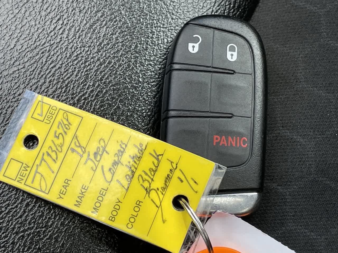 Used 2018 Jeep Compass Latitude w/ Cold Weather Group AWD/4WD image 29