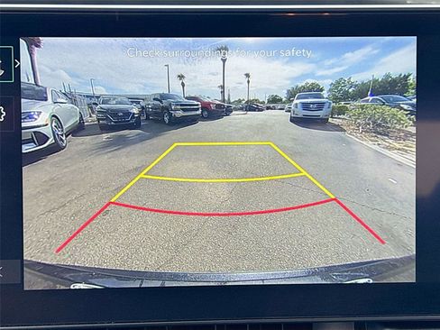 Used 2025 Kia Carnival FWD image 14