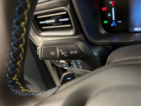 New 2025 Ford Maverick Lobo image 17