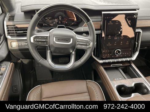 New 2026 GMC Acadia Denali Ultimate w/ LPO, Floor Liner Package AWD/4WD image 8