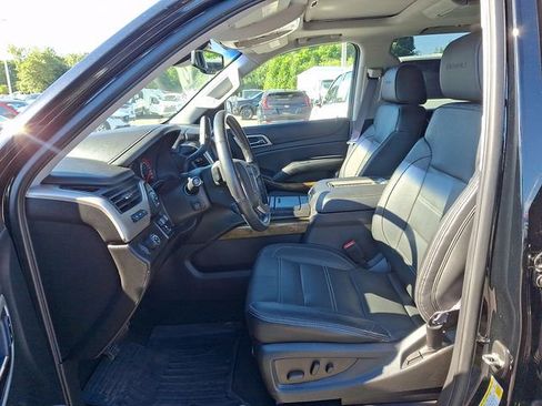 Used 2016 GMC Yukon Denali w/ Open Road Package RWD image 9