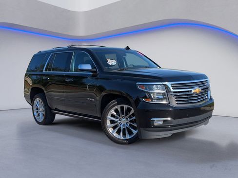 Used 2019 Chevrolet Tahoe Premier w/ Premier Plus Edition image 2