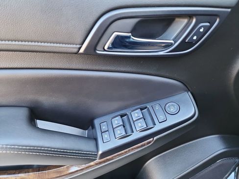 Used 2019 Chevrolet Tahoe LS w/ All-Season Package image 14