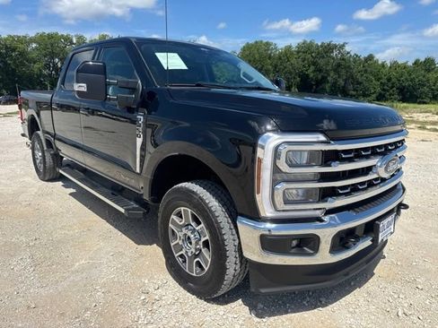 Used 2025 Ford F250 Lariat AWD/4WD image 8