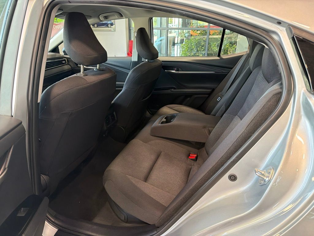 Certified 2025 Toyota Camry LE FWD image 10