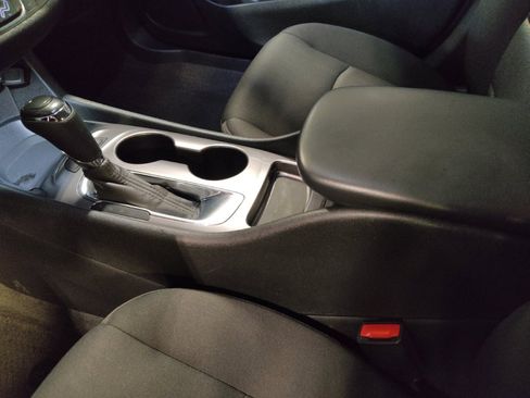 Used 2020 Chevrolet Malibu LS FWD image 26