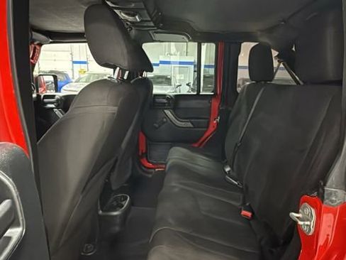 Used 2016 Jeep Wrangler Unlimited Sport image 13