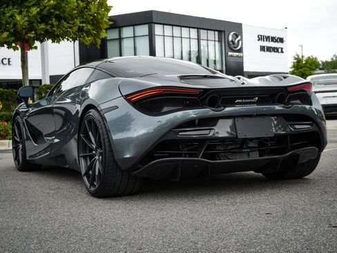 Used 2018 McLaren 720S Luxury RWD image 10