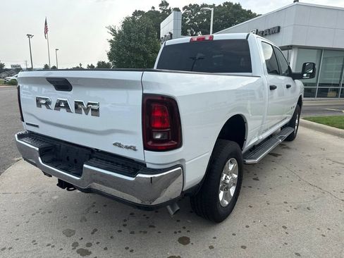 Used 2026 RAM 2500 Big Horn AWD/4WD image 6