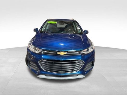 Used 2020 Chevrolet Trax LT w/ Driver Confidence Package FWD image 10