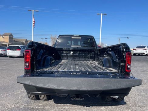 New 2026 RAM 3500 Tradesman image 17