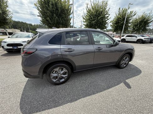 New 2026 Honda HR-V LX image 10