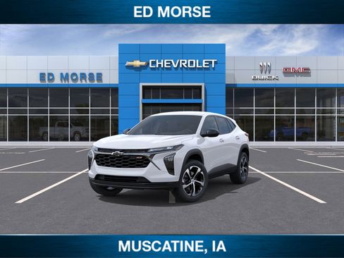 New 2026 Chevrolet Trax RS w/ Driver Confidence Package FWD image 8