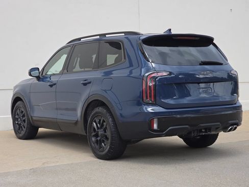 Used 2025 Kia Telluride SX Prestige X-Pro AWD/4WD image 3